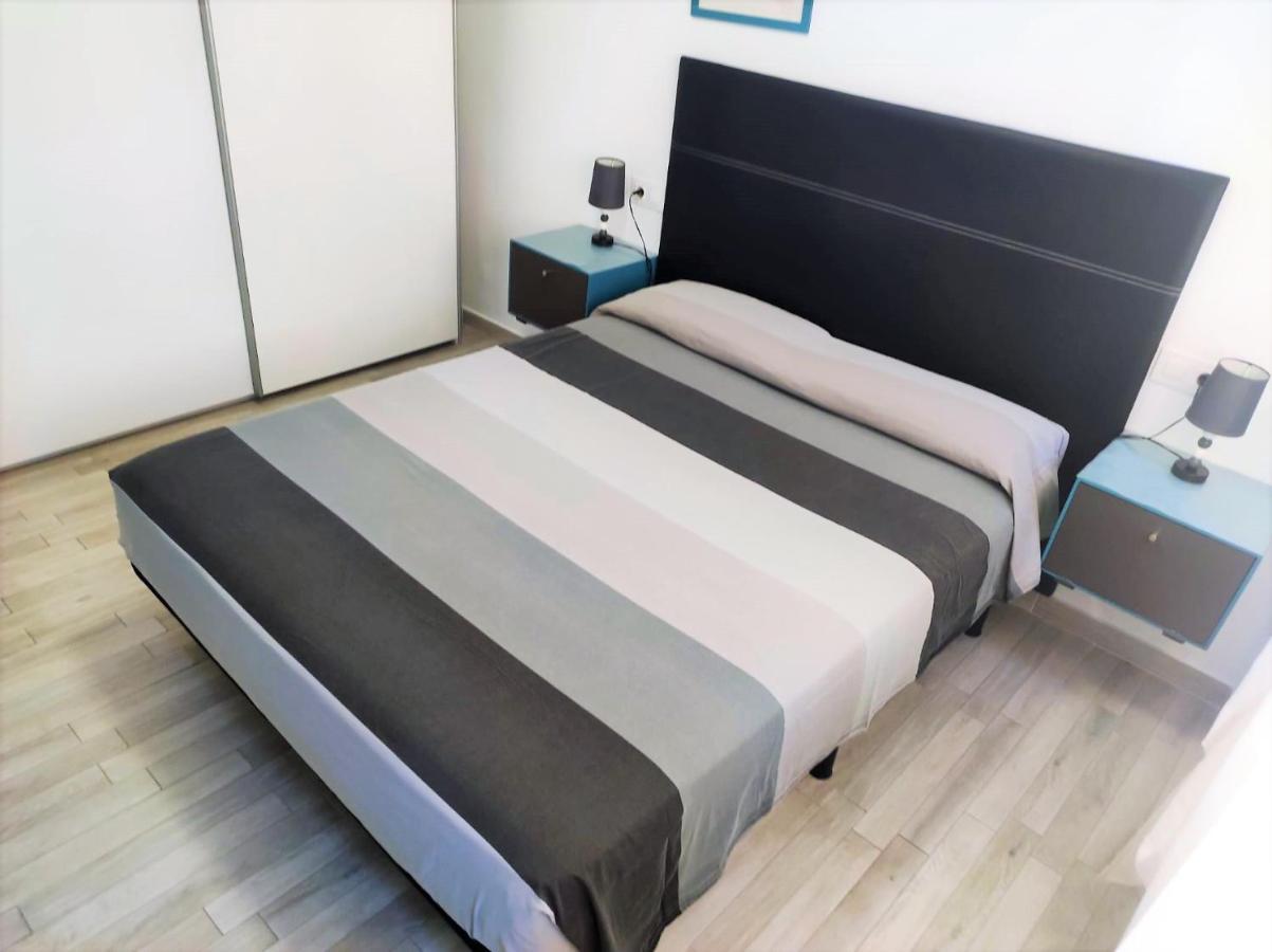 Cris Sol Apartments 洛斯克里斯蒂亚诺斯 外观 照片