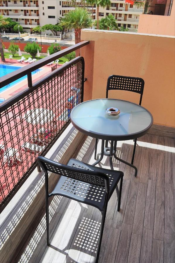 Cris Sol Apartments 洛斯克里斯蒂亚诺斯 外观 照片